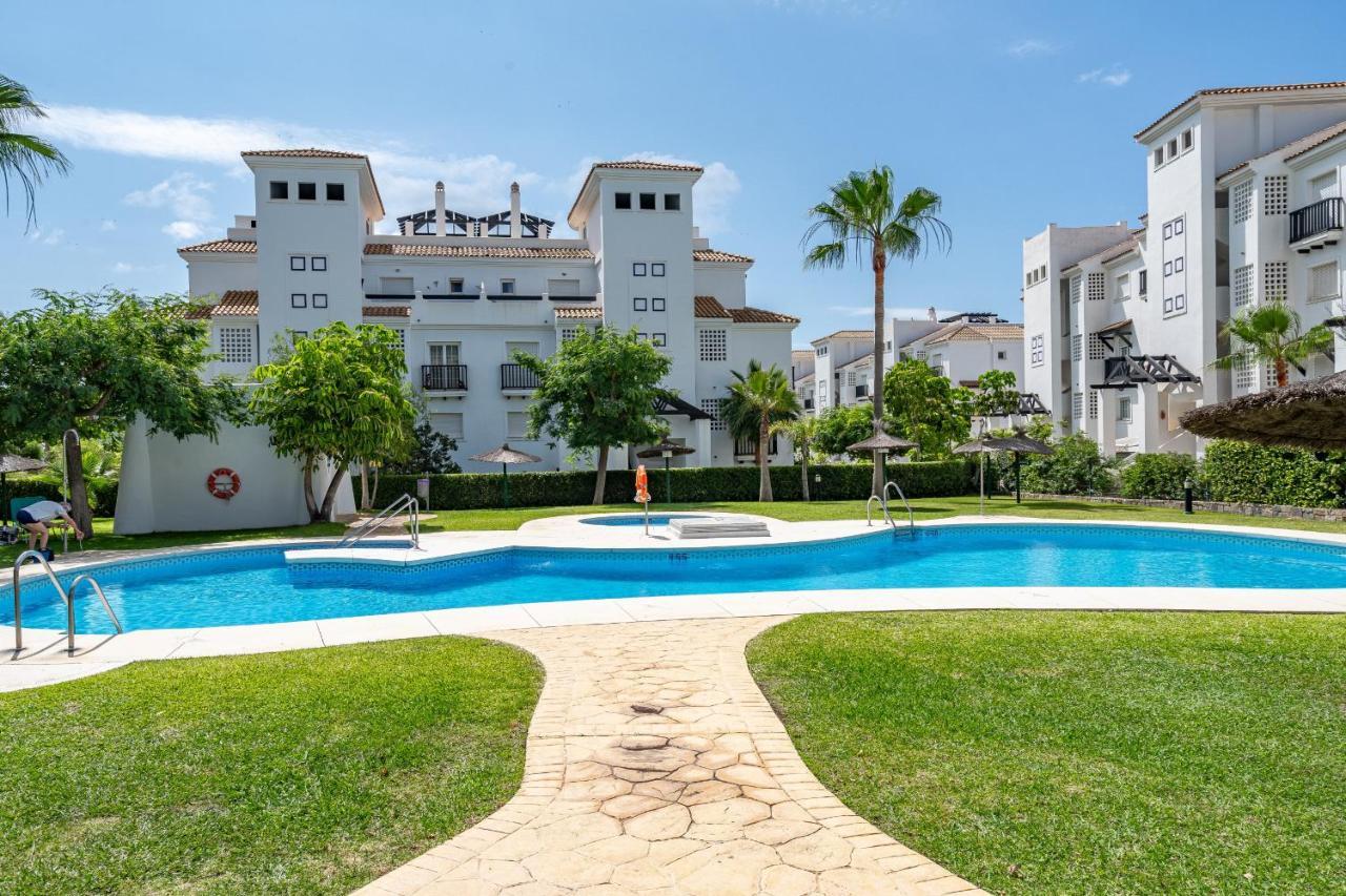 11 Modern Apt With Sea Views, Two Poolareas, Close To Parks & Beaches Manilva Exterior foto
